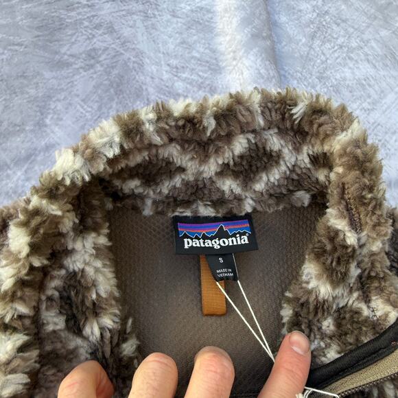 NWT Women's Patagonia Cedar Brown Aztec Retro-X Deep Pile Fleece Jacket Sz Small - Picture 4 of 7